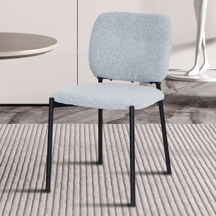 Liora Mist | Moderne Eetkamerstoel - Met stoffen bekleding – Lichtgrijs
